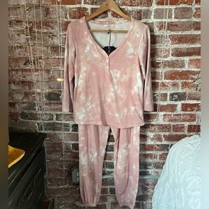Como Vintage Tie Dye Pajama Set